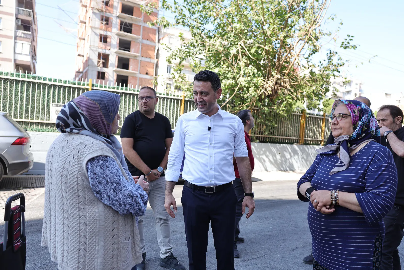 BayraklÄ±âda Asfalt SeferberliÄi SÃ¼rÃ¼yor 25 Noktada TamamlandÄ±, 5 Noktada Daha BaÅlÄ±yor (16) kopya-1789629149261.webp